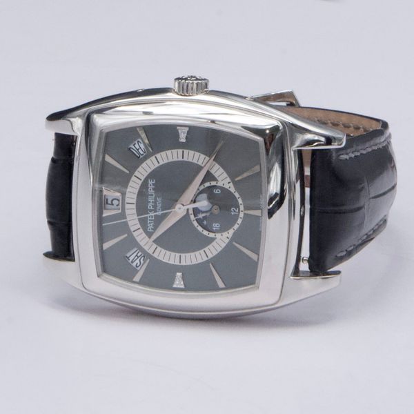 Patek Philippe Complications 5135P